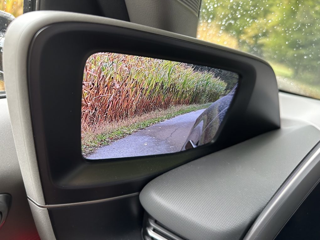 Hyundai IONIQ 6 mirror 2