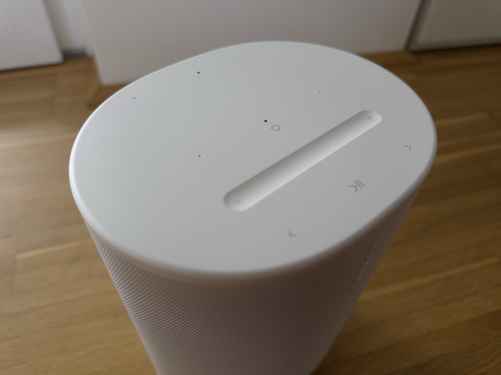 Sonos Move 2 top