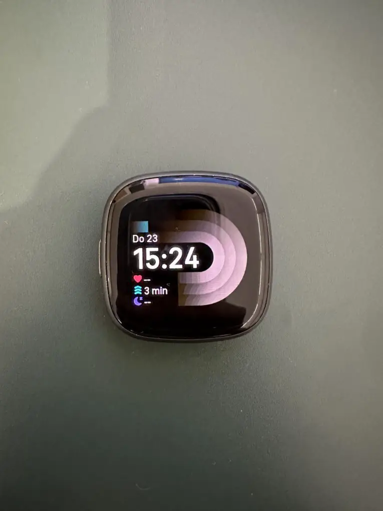 Fitbit Versa 4 Software Homescreen