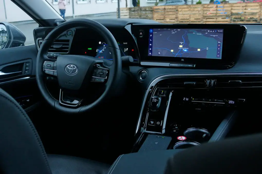 Toyota Mirai Cockpit