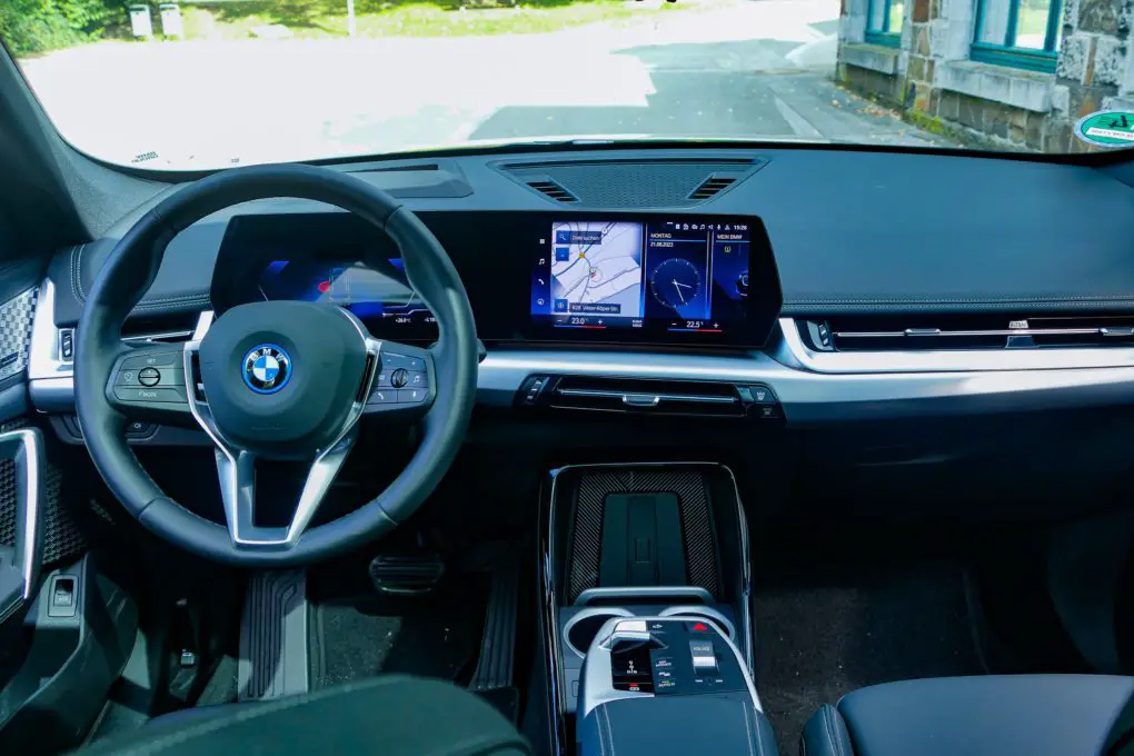 BMW iX1 xDrive30 Innenraum