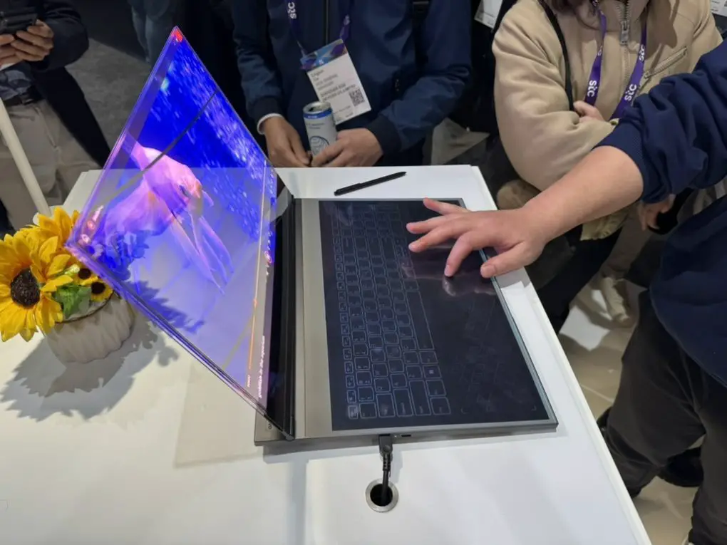 Lenovo ThinkBook Transparent Display Keyboard