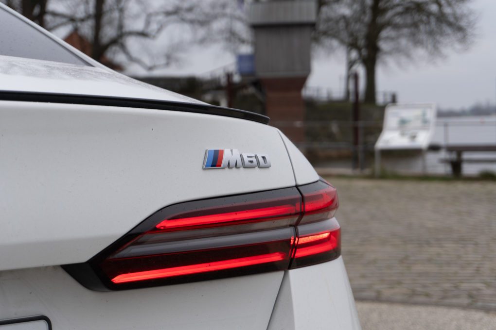 BMW i5 M60 badge 2