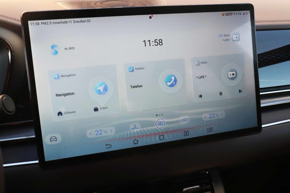 BYD HAN test display horizontal