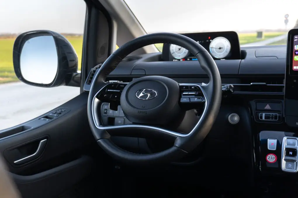 Hyundai Staria driver view