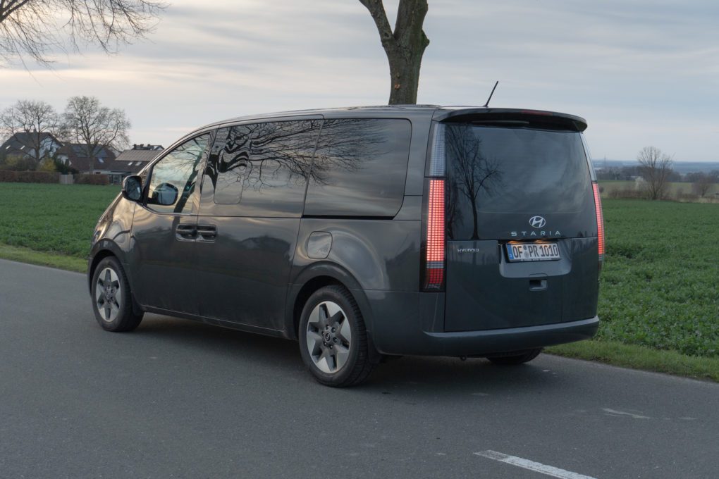 Hyundai Staria rear