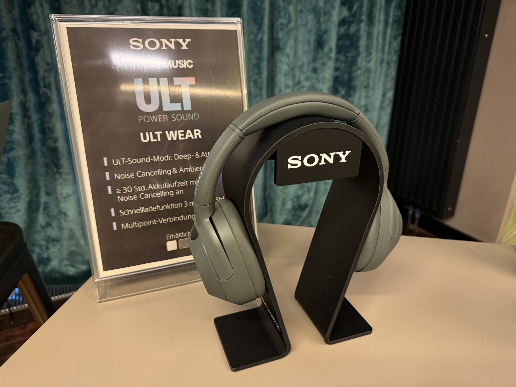 Sony ULT WEAR featured image
