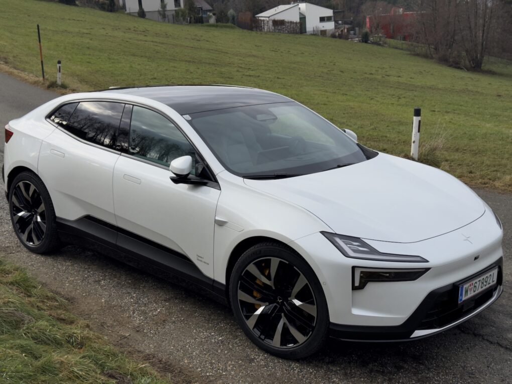 Polestar 4 Seite