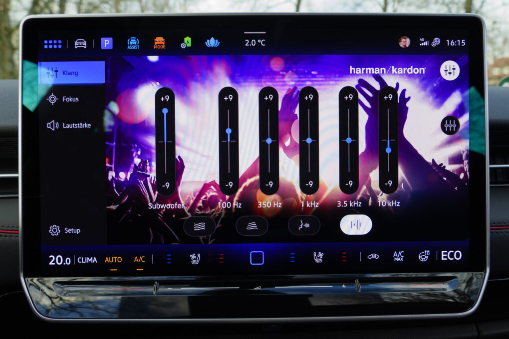 VW ID.7 GTX Display 10