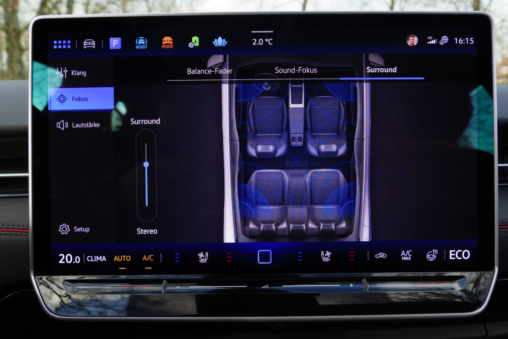 VW ID.7 GTX Display 11