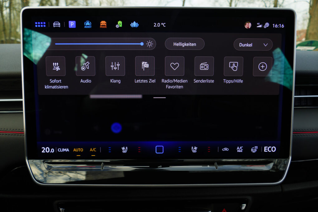 VW ID.7 GTX Display 15