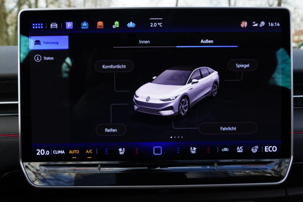VW ID.7 GTX Display 7