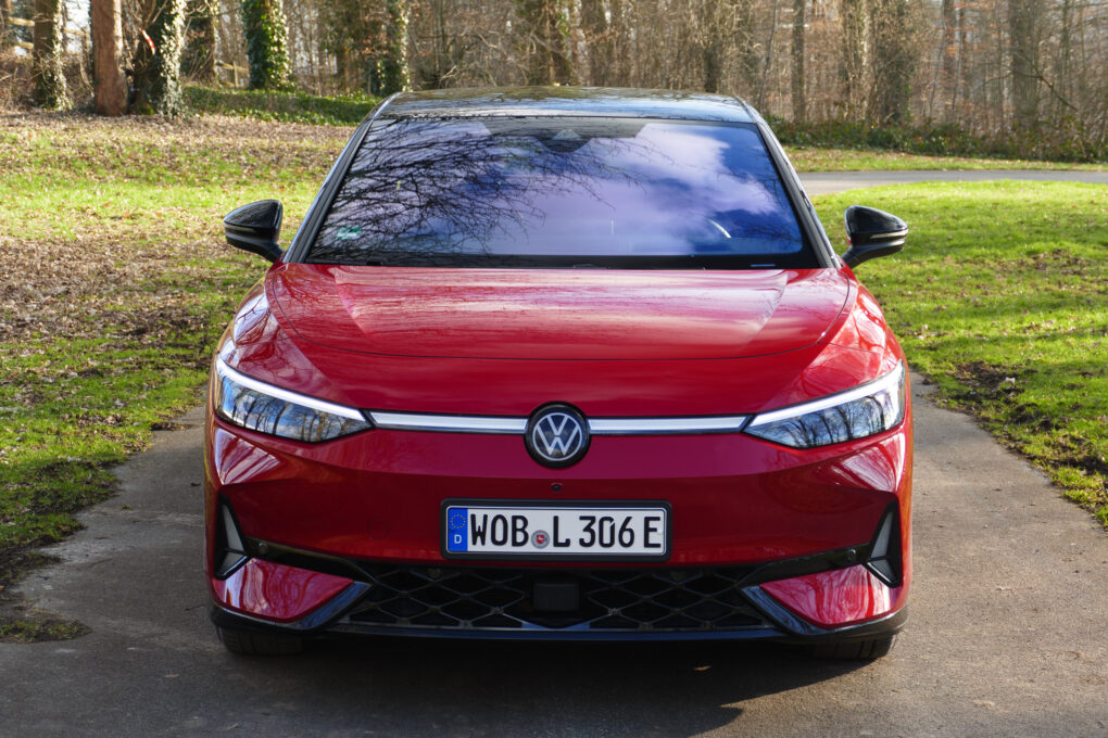 VW ID.7 GTX Front