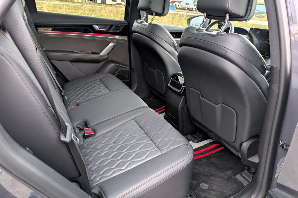 BYD Tang 2. Sitzreihe