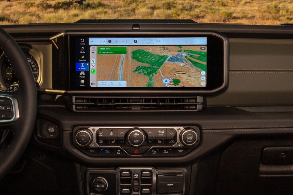 Jeep Wrangler Infotainment