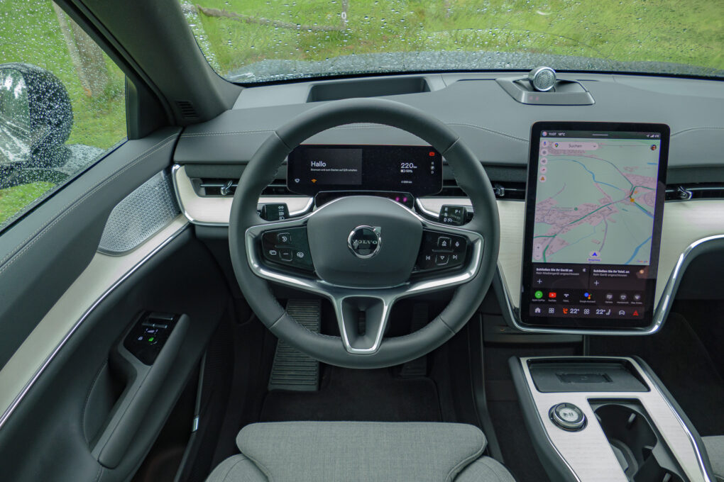 Volvo EX90 Cockpit