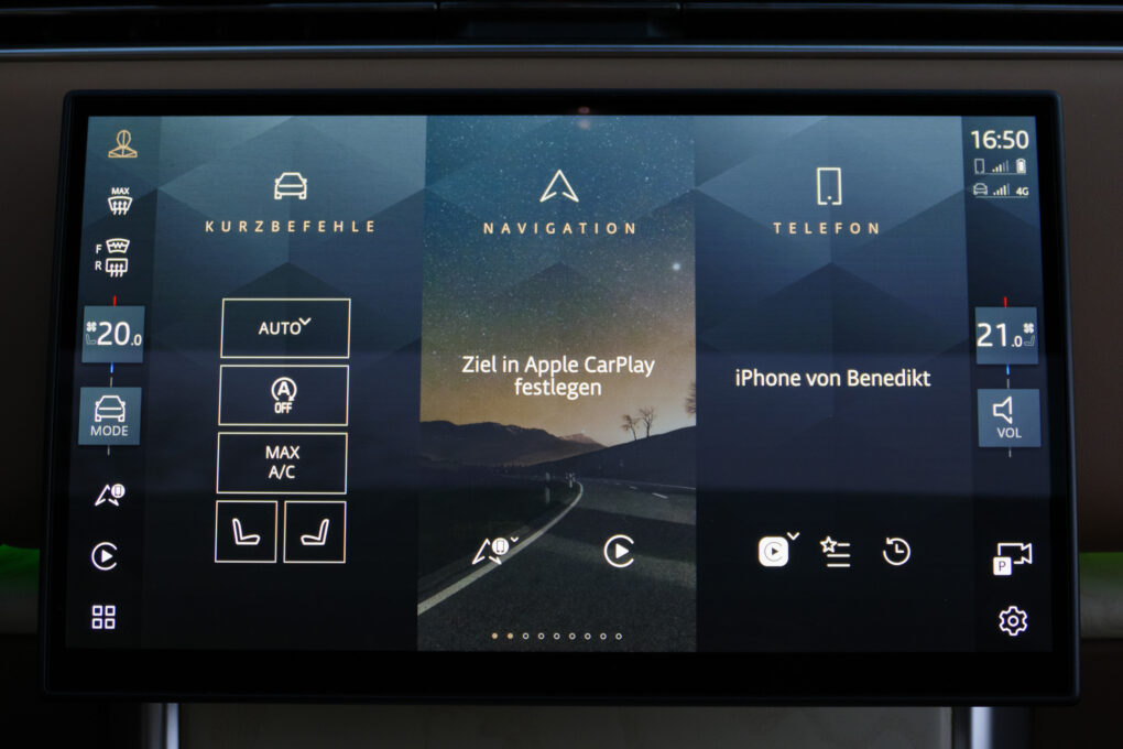 Land Rover Range Rover SV Infotainment Homescreen