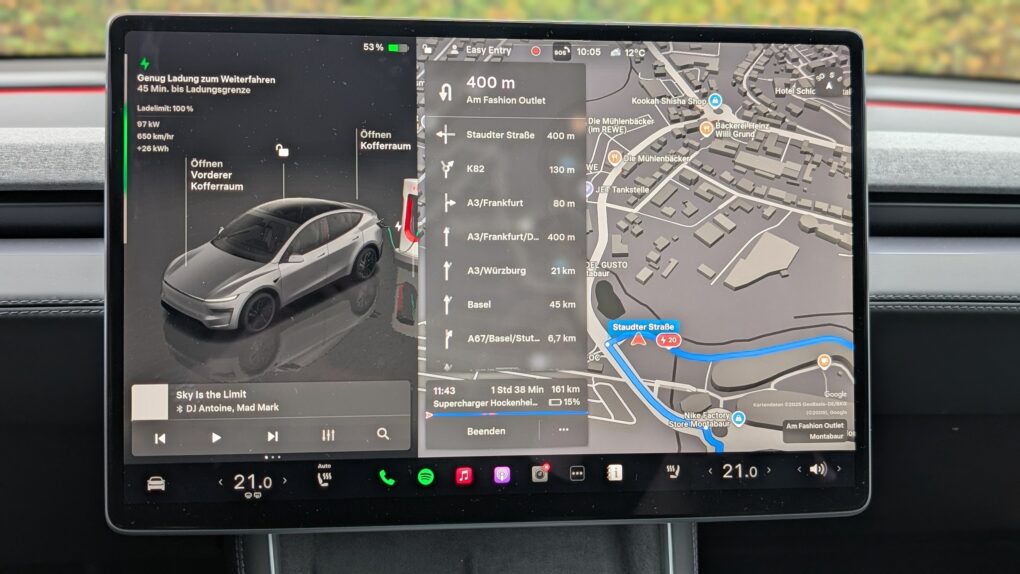 Tesla Model Y Ladestation
