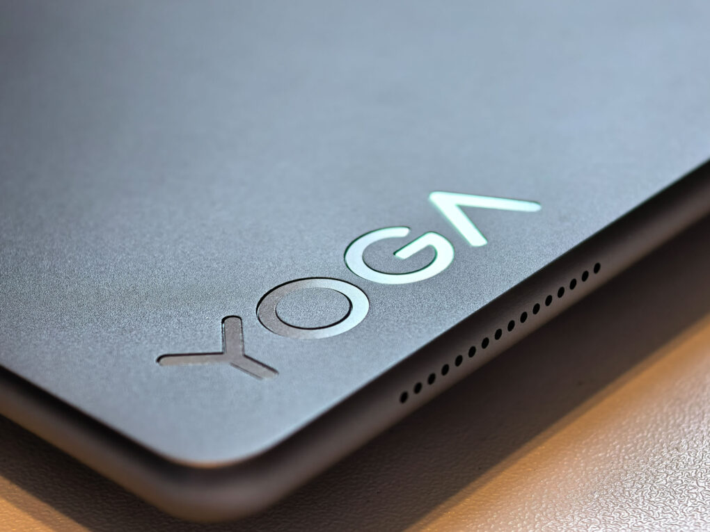 Lenovo Yoga Pro 9i Aura Edition Design 4