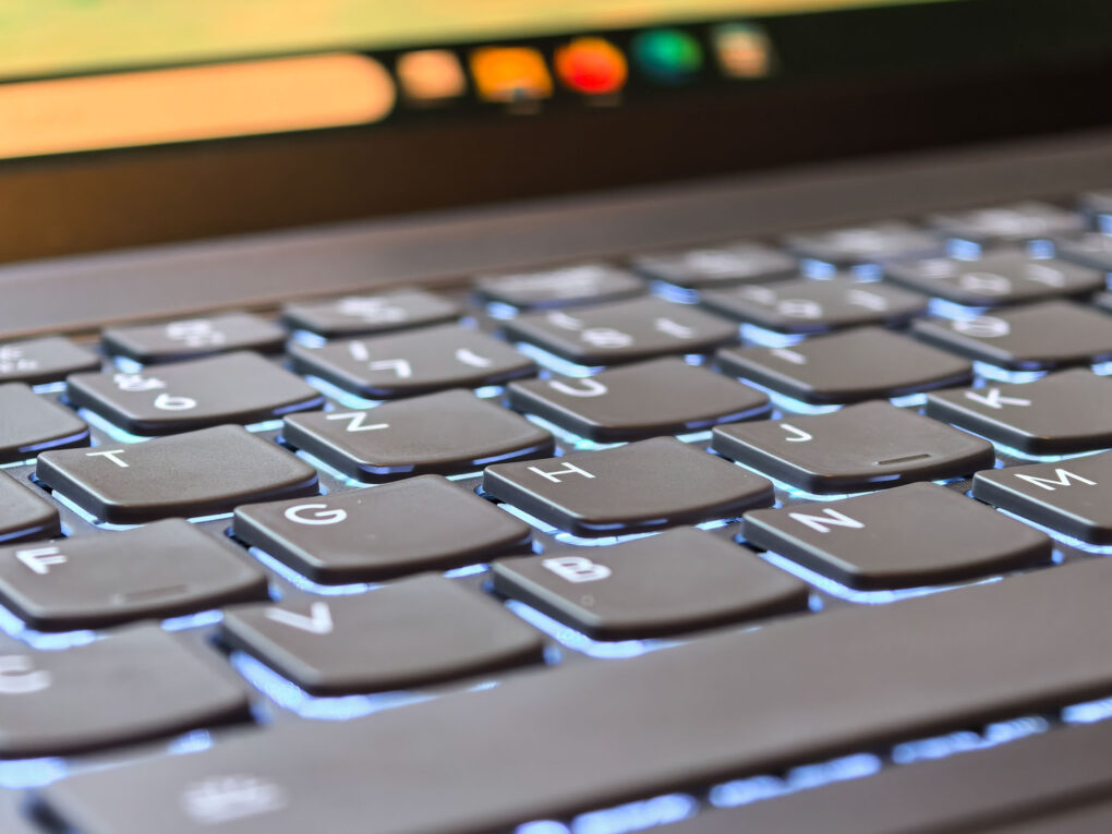 Lenovo Yoga Pro 9i Aura Edition Tastatur 2