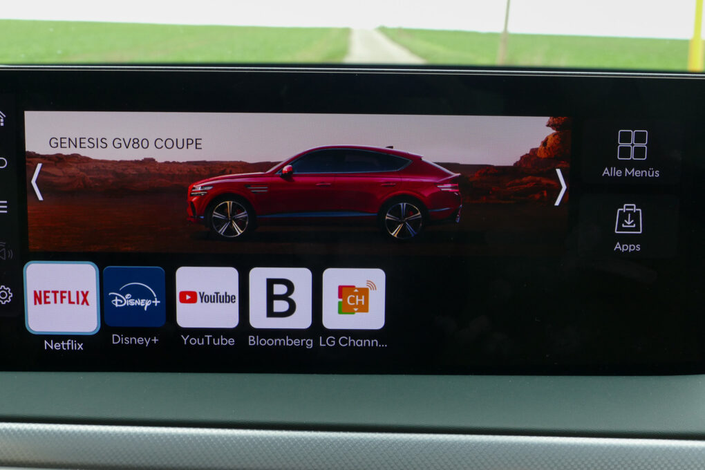 Genesis GV60 Display 8