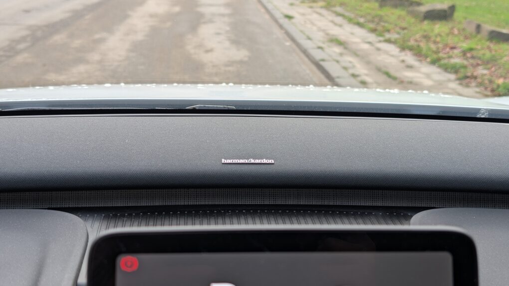 Volvo EX30 Soundbar