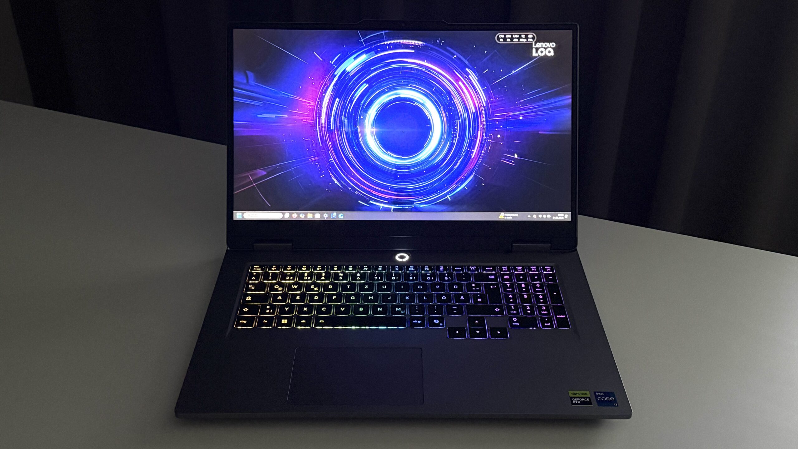 Lenovo LOQ 17IRX10 Beitragsbild