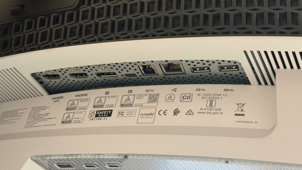 Lenovo Legion Pro 34WD-10 Anschlüsse 1. Reihe