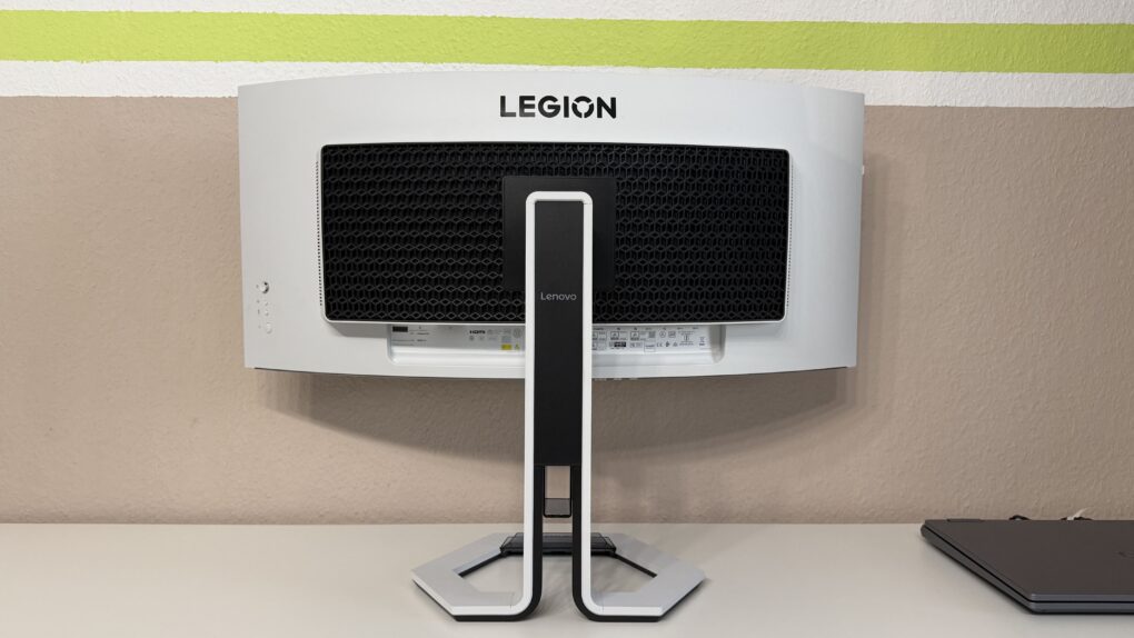 Lenovo Legion Pro 34WD-10 Rückseite