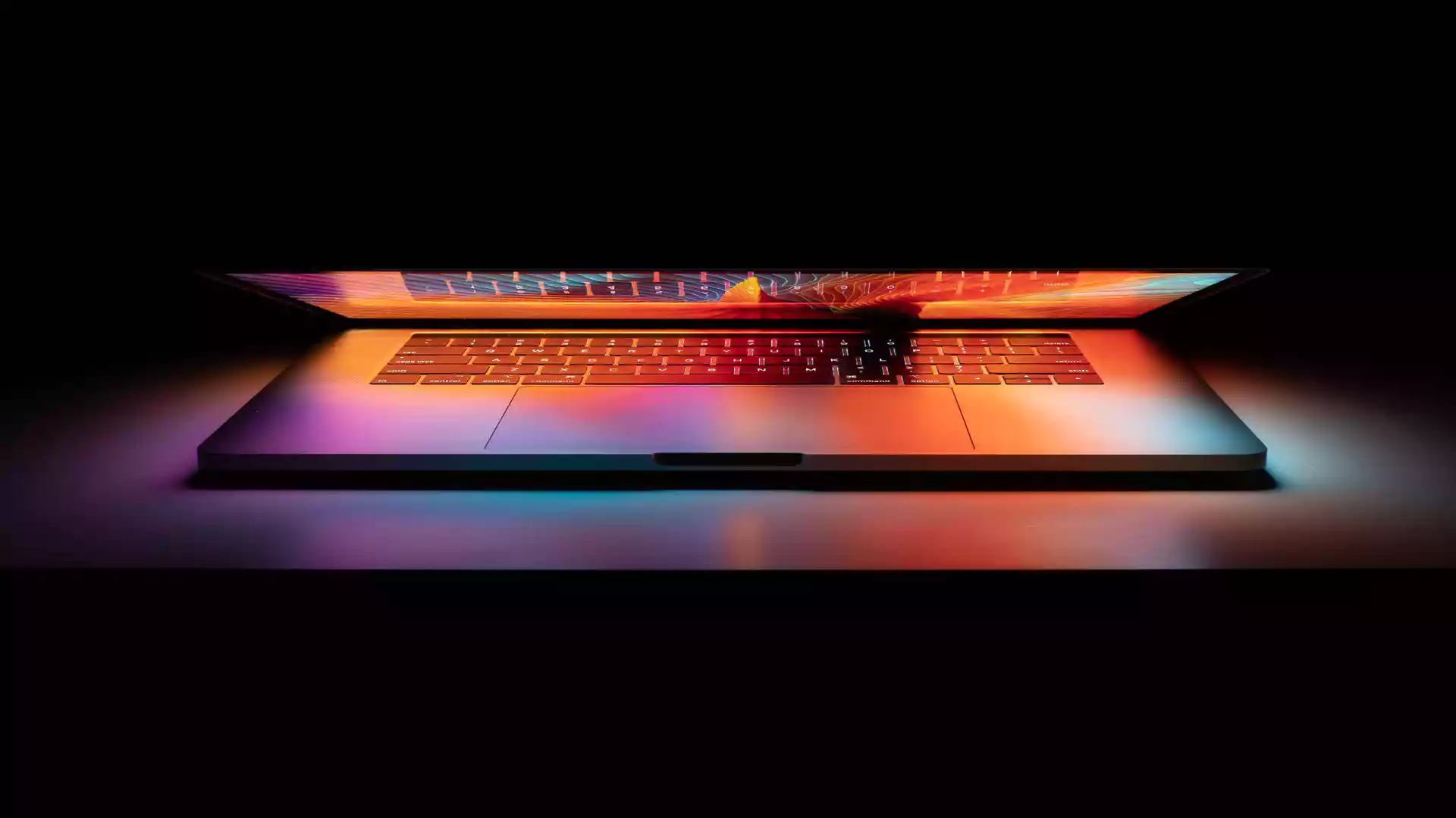 Das Apple MacBook Pro zugeklappt