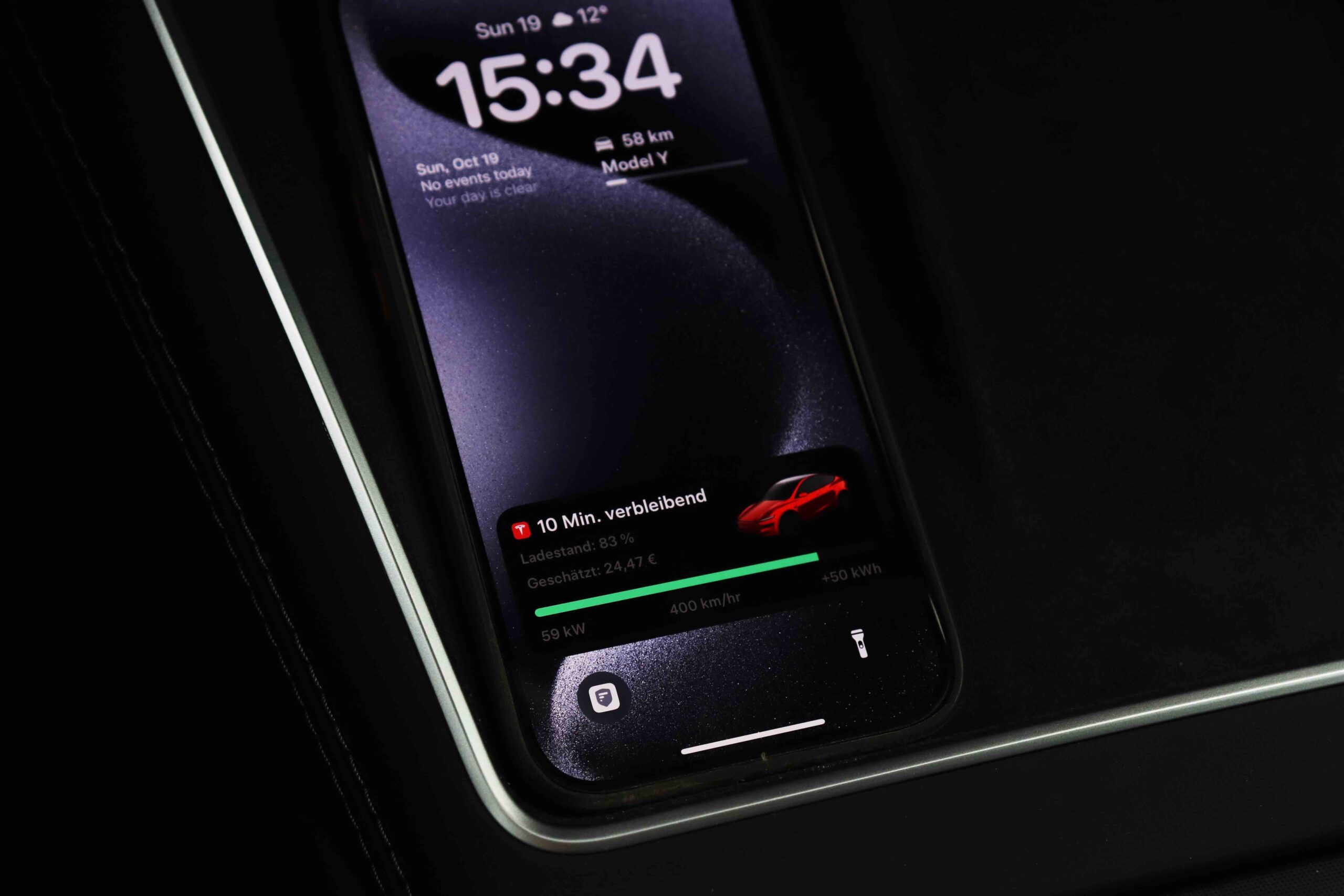 Tesla Model Y Test App
