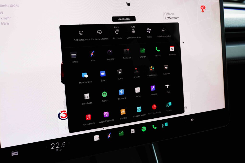 Tesla Model Y Test Apps