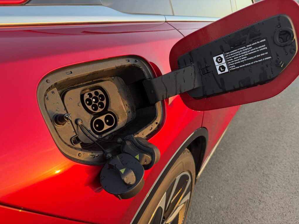 Mazda 6e Ladeanschluss