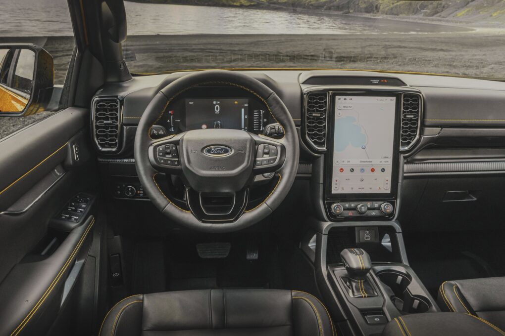 Ford Ranger PHEV Fahrer POV