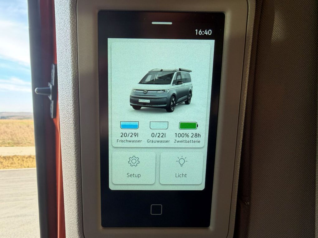 VW California eHybrid Display Hinten