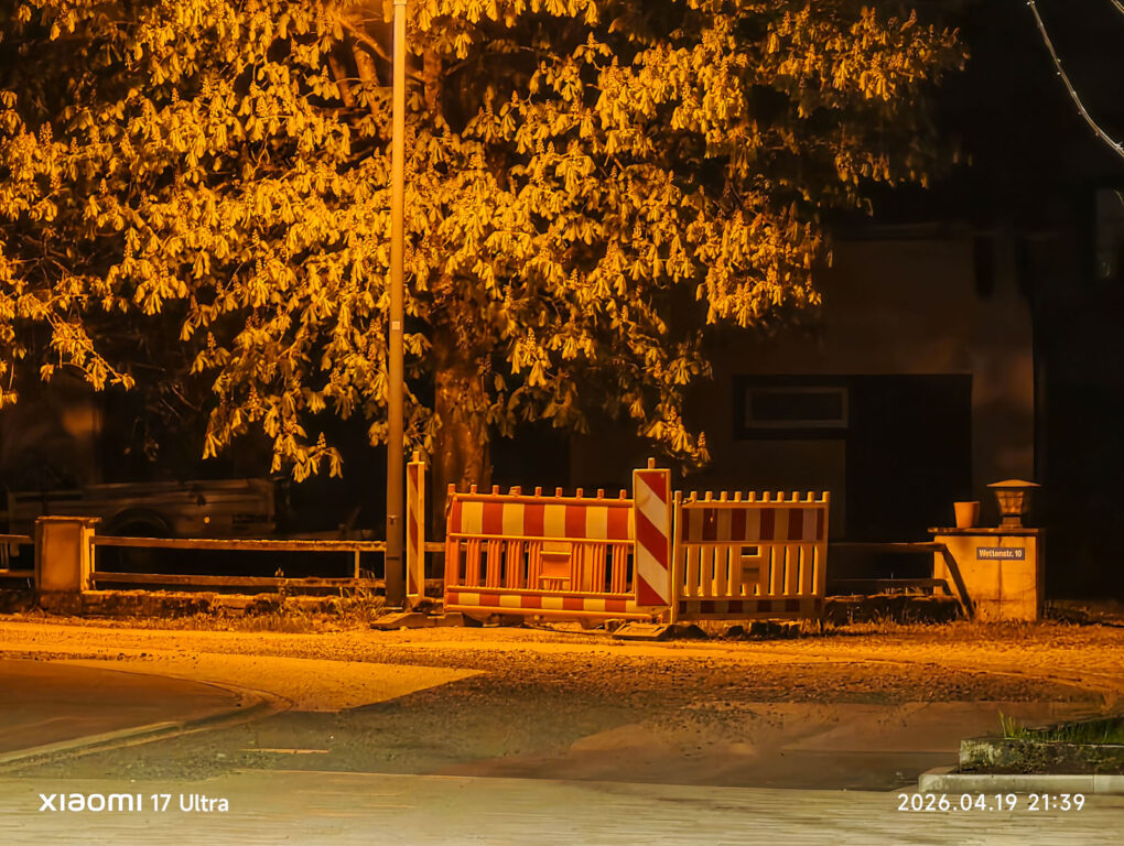 Xiaomi 17 Ultra Zoom Lowlight