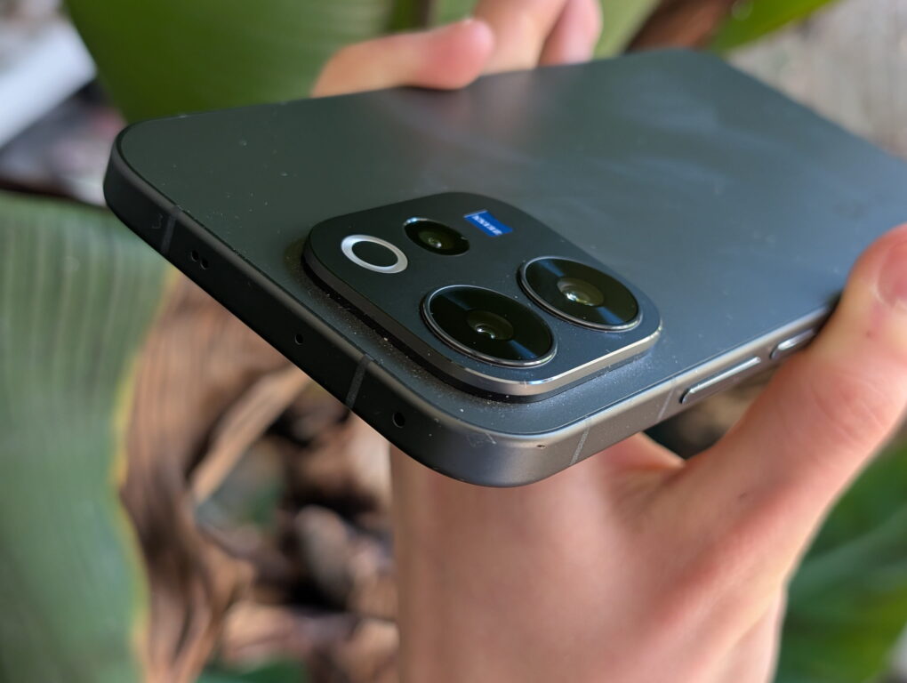 Vivo V70 Design 2