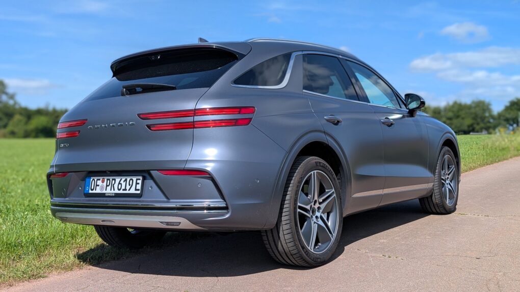 Genesis GV70 Heck seitlich