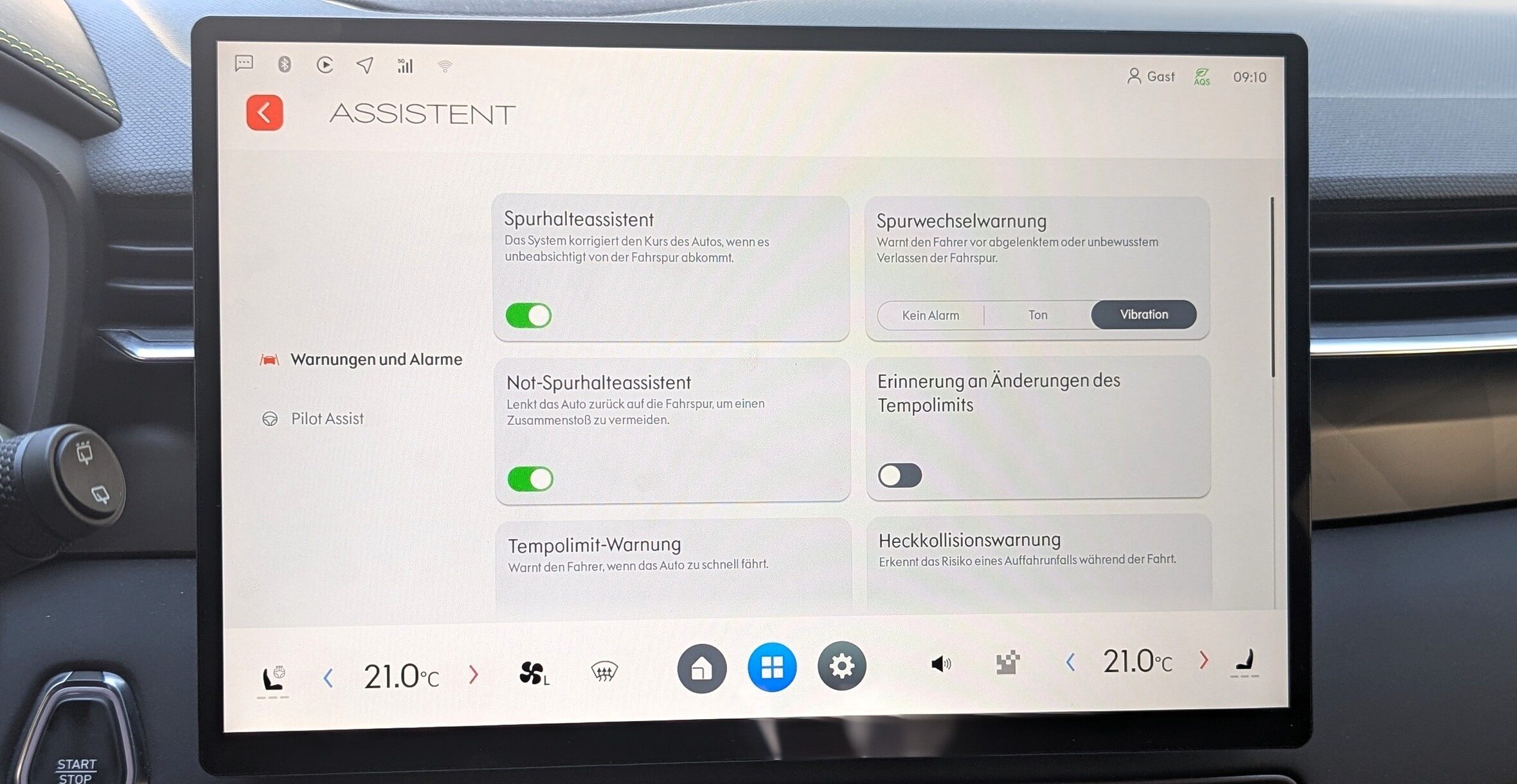 Lynk & Co 01 Assistenzsysteme