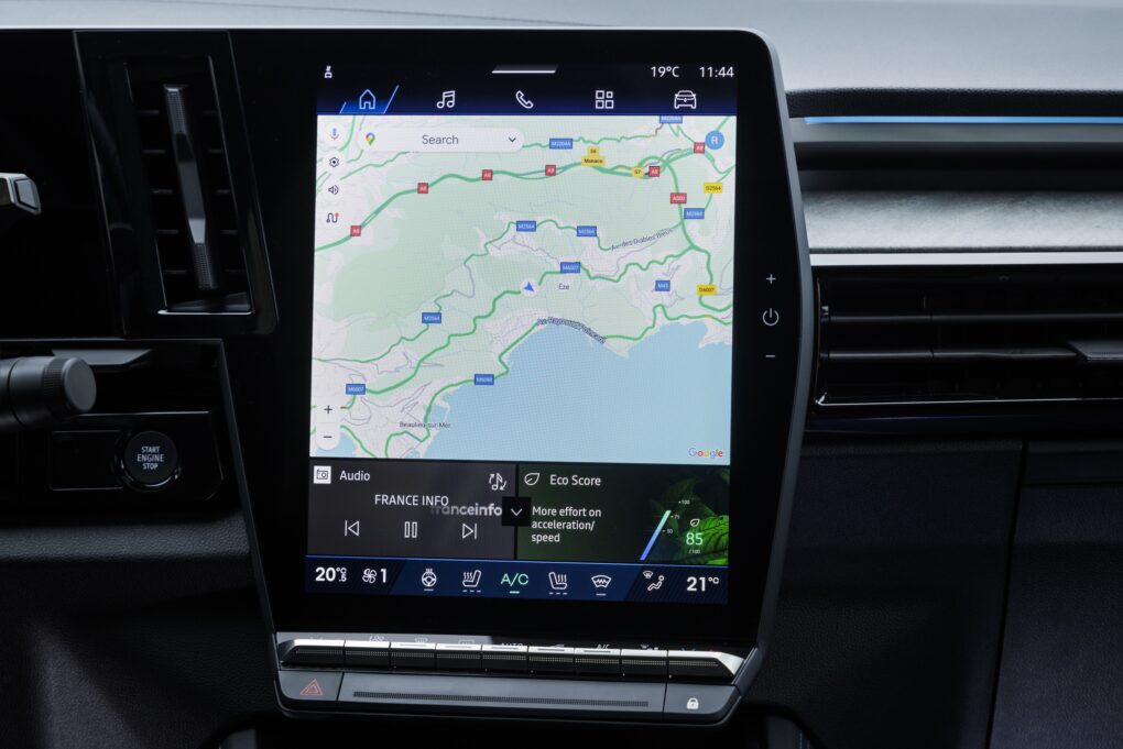 Renault Rafale Infotainment