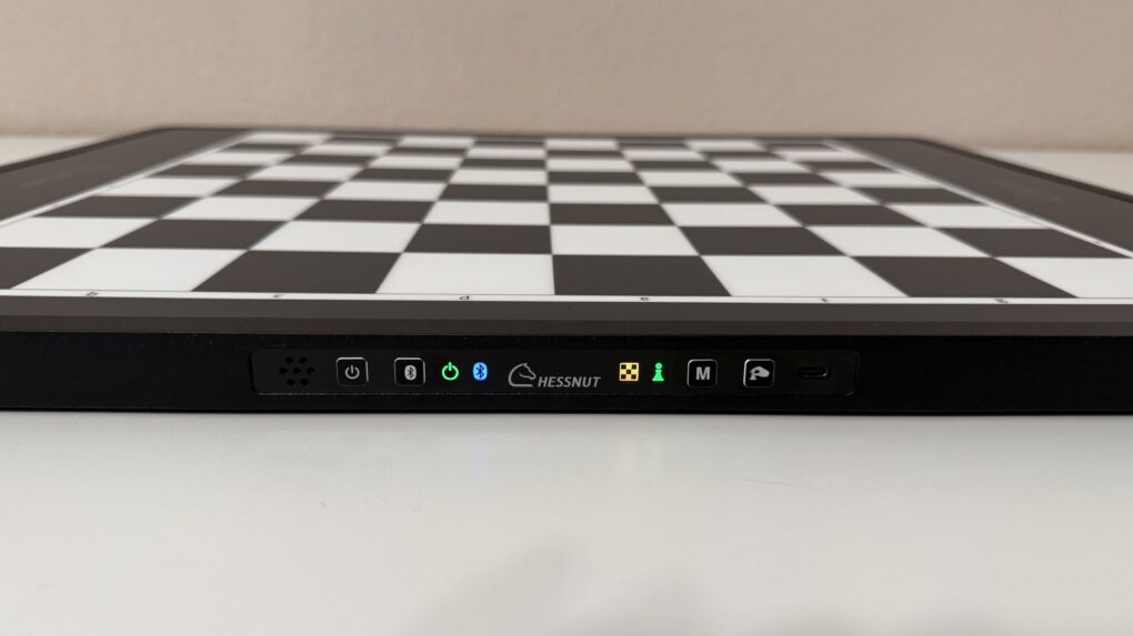 Chessnut Move Steuerung