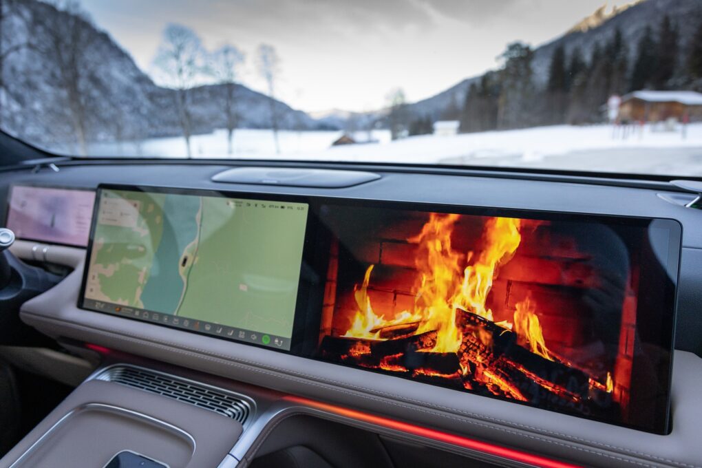 Xpeng G9 Displays