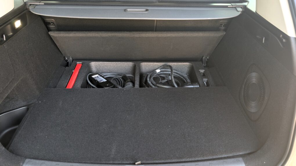 Leapmotor i C10 Kofferraum