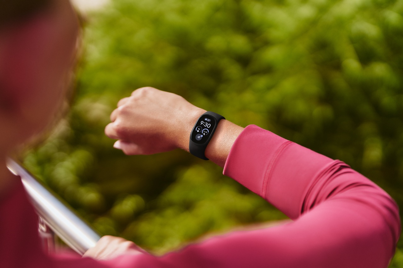 Das Google Fitbit Edge in "Obsidian"